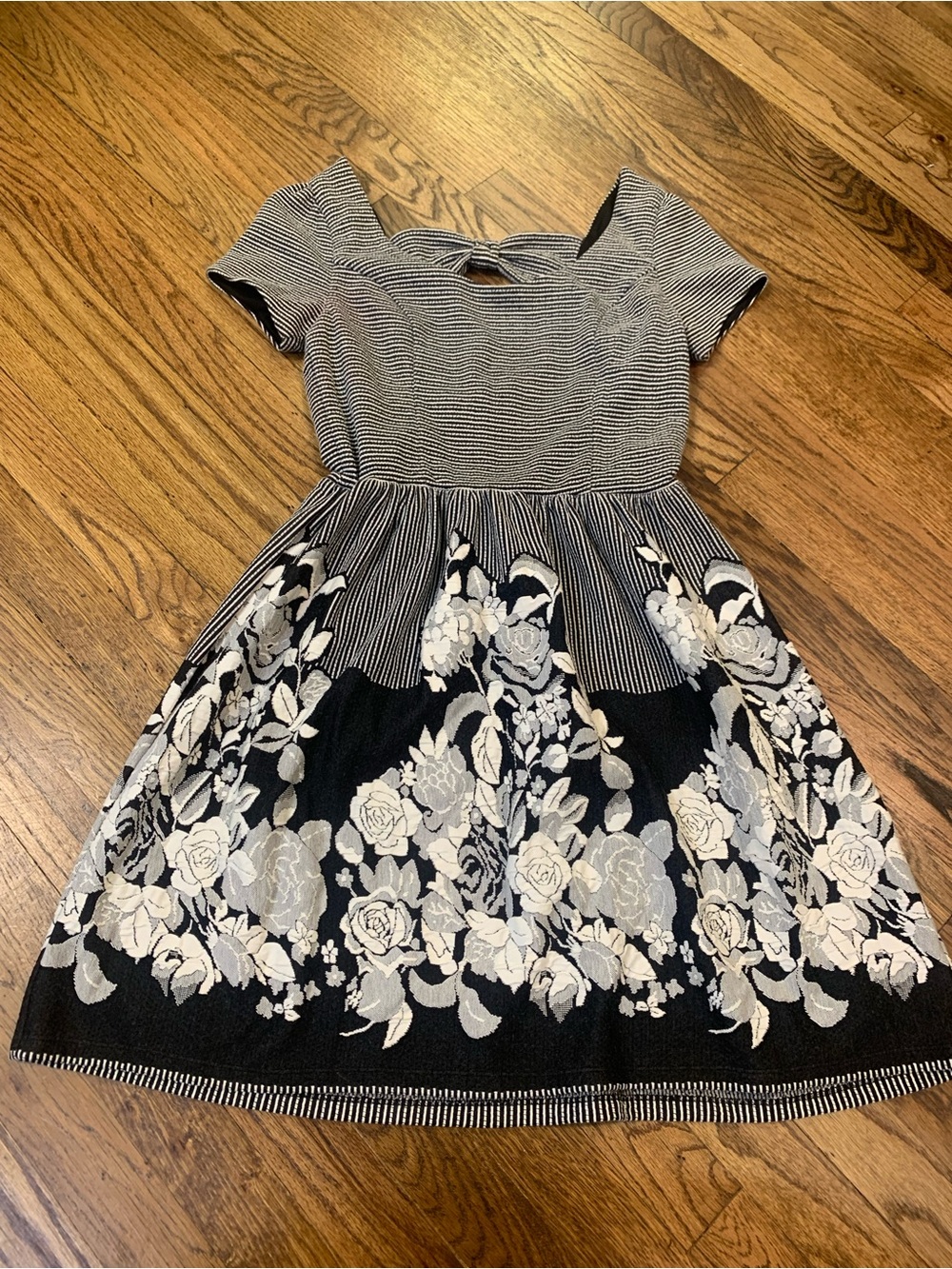 miami Black & White Floral Border Fit-and-Flare Dress